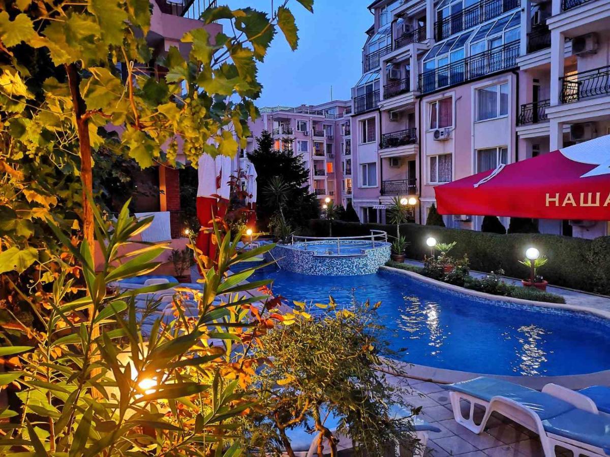 Family Hotel Rainbow Sveti Vlas Eksteriør bilde